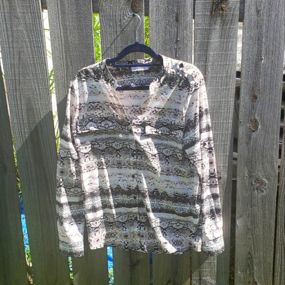 Calvin Klein S Cream/Black Blouse